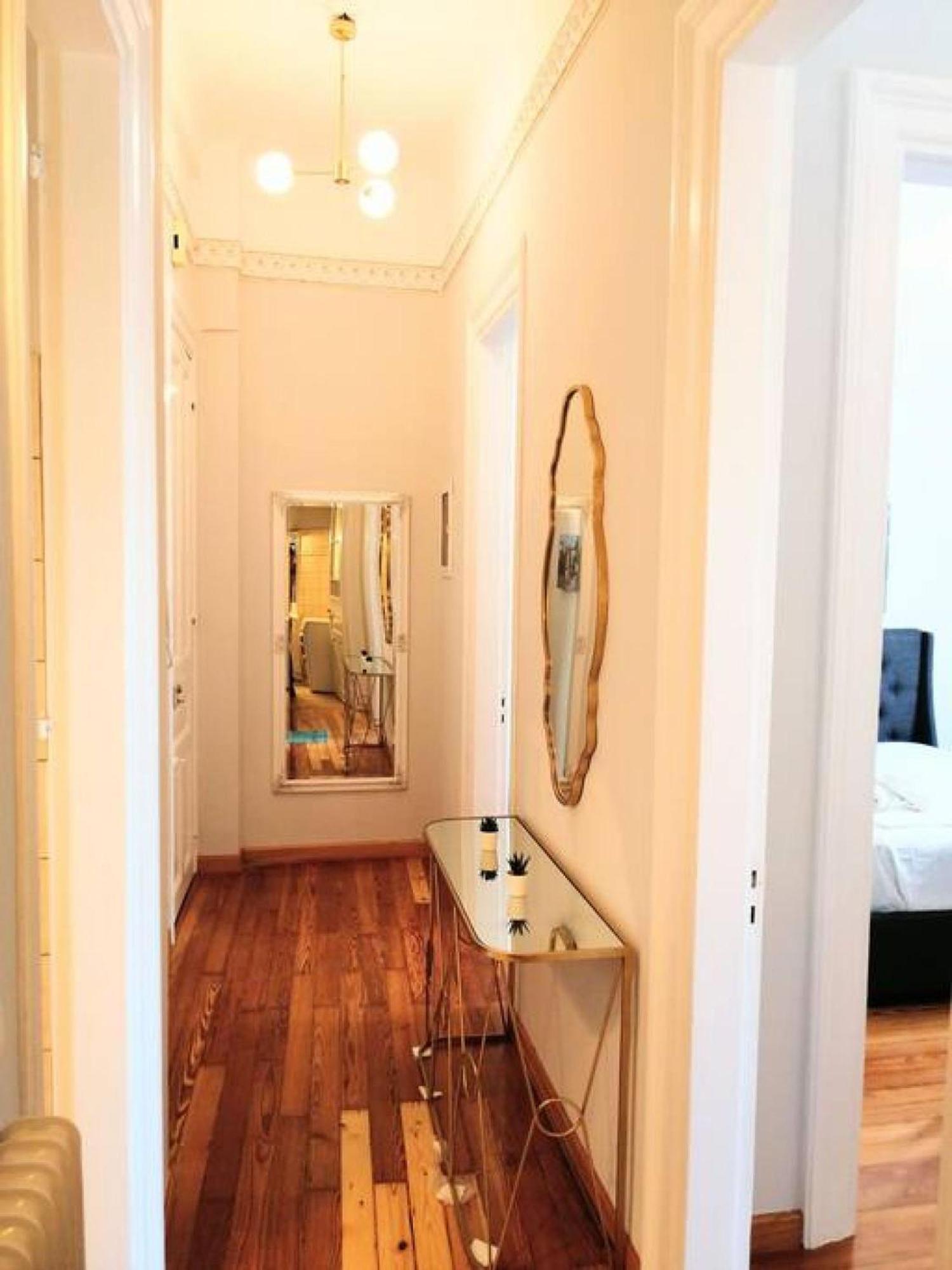 Elegant Apartment Under The Acropolis 아테네 외부 사진